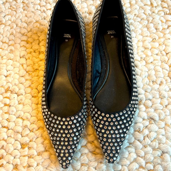 Zara Studded Pointy Toe flats - Picture 2 of 9